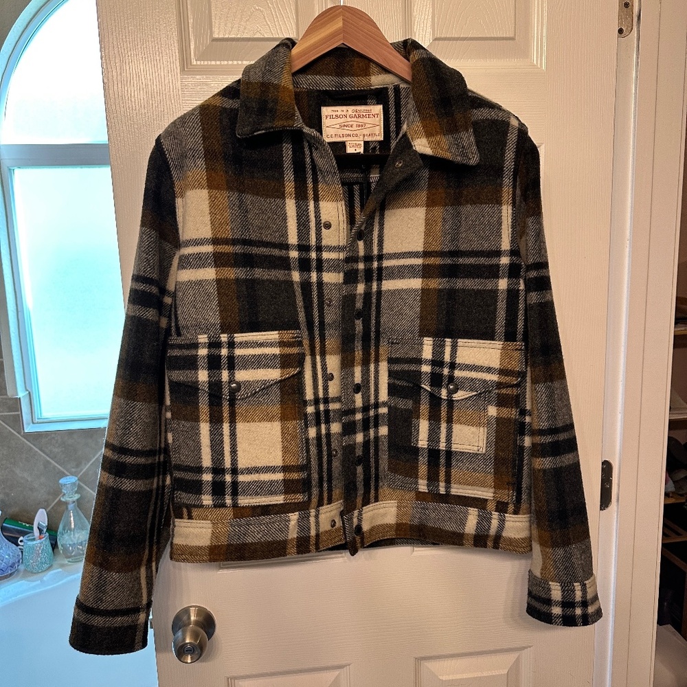 Filson Mackinaw wool work jacket US Mens small Blue coal / Copper heather plaid